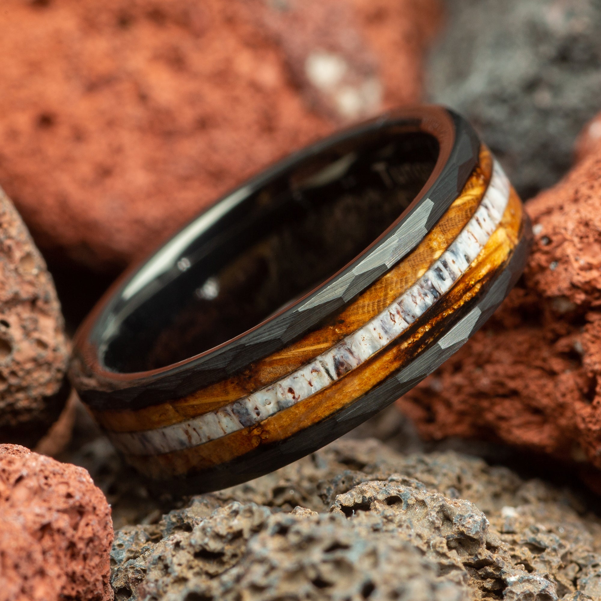 Antler with Charred Whiskey Barrel Wood Black Hammered Men's / Women's Tungsten Ring Comfort Fit - 6mm