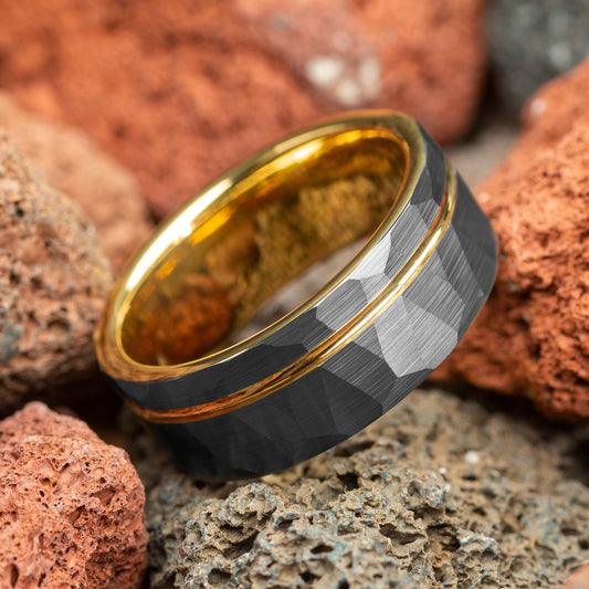 Yellow Gold Thin Line Silver Hammered Yellow Gold Inside Men's Tungsten Ring - 8mm