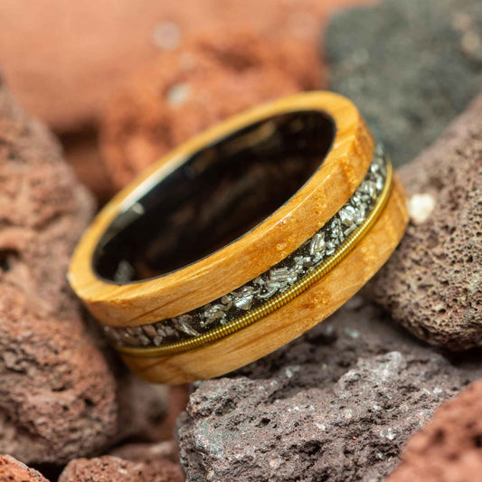 Unique_Wedding_ring_band_tungsten_carbide_meteoride_hammered_thor_resin_8MM_size_koa_4mm_manly_junction_bands_dinosaur_opal_meteorite_sandstone_galaxy_game_of_thrones_deer_antler_wood_gold_gunmetal_black_guitar_string_house_of_the_dragons_GOT_etsy_amazon_youtube_facebook_rings_gold_strip_mens_hand_shot_grip_box_antique_layout